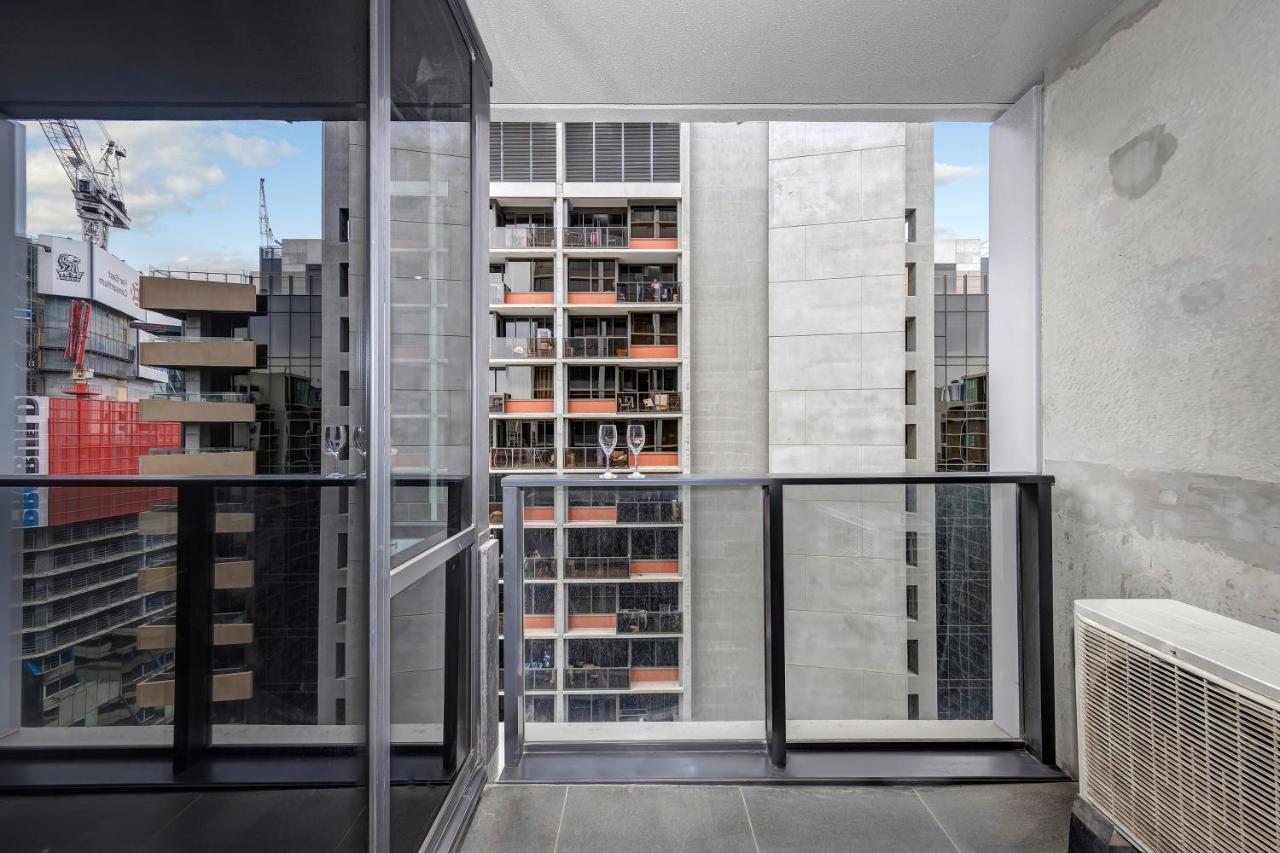 Manhattan Modern Apartments At Southern Cross Melbourne Exterior foto