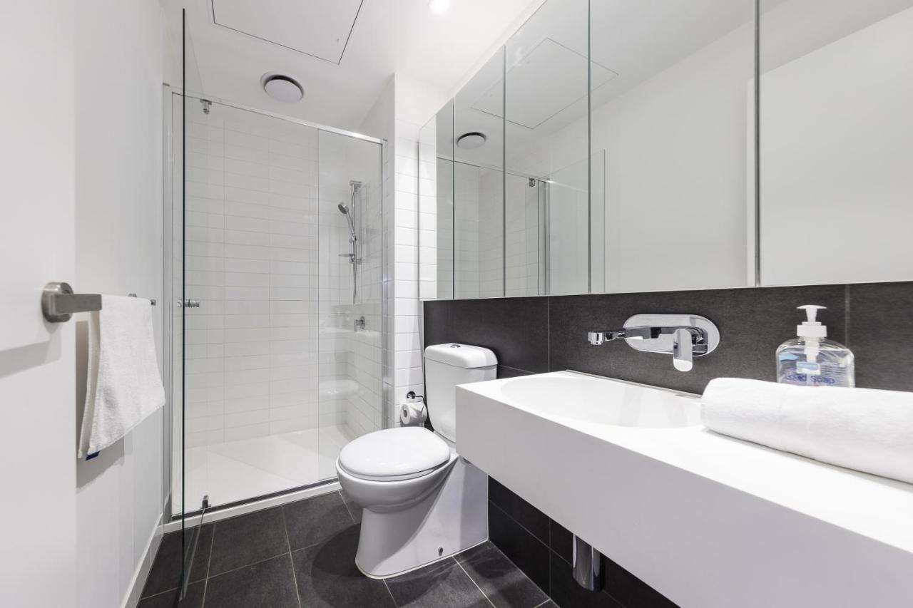 Manhattan Modern Apartments At Southern Cross Melbourne Exterior foto